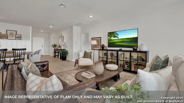480 GWENN GLADE COVE Lockhart, TX 78644