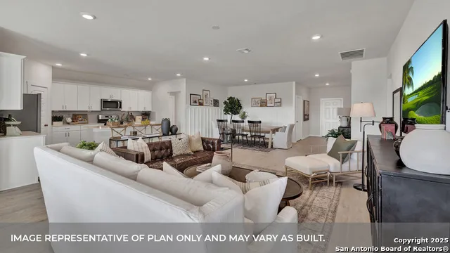480 GWENN GLADE COVE Lockhart, TX 78644