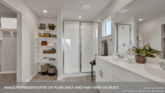 480 GWENN GLADE COVE Lockhart, TX 78644