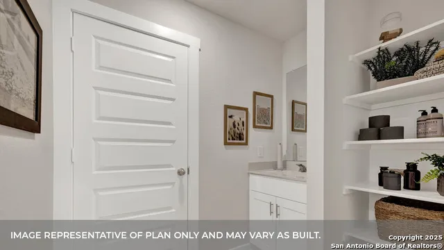 480 GWENN GLADE COVE Lockhart, TX 78644