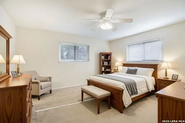 211 FORREST TRL Universal City, TX 78148