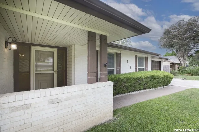 211 FORREST TRL Universal City, TX 78148