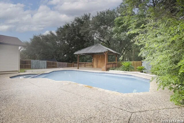 211 FORREST TRL Universal City, TX 78148