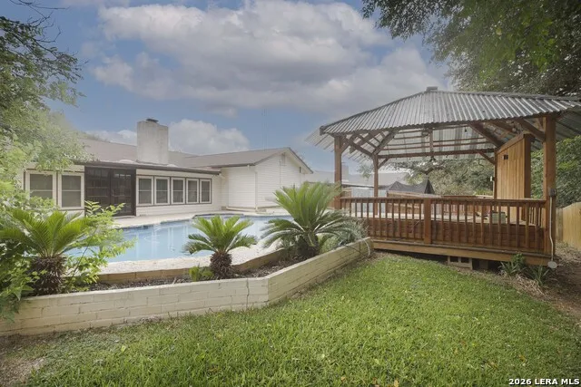 211 FORREST TRL Universal City, TX 78148