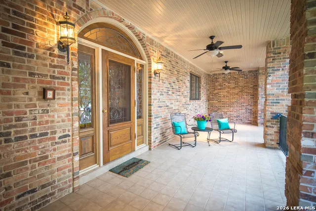21759 Forest Waters Garden Ridge, TX 78266