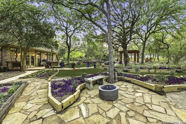 21759 Forest Waters Garden Ridge, TX 78266