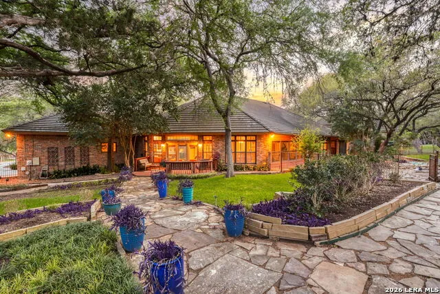 21759 Forest Waters Garden Ridge, TX 78266
