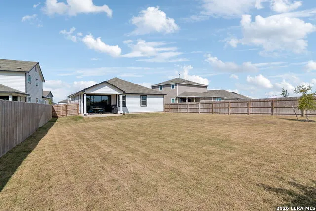 16559 Rosemary Rdg Elmendorf, TX 78112