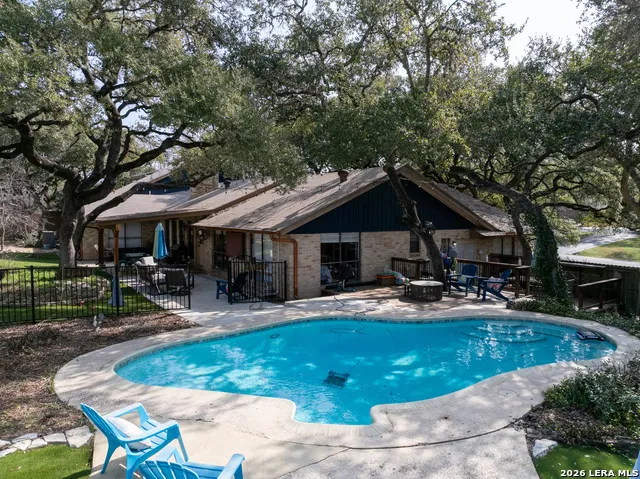 9325 Bluebell Garden Ridge, TX 78266