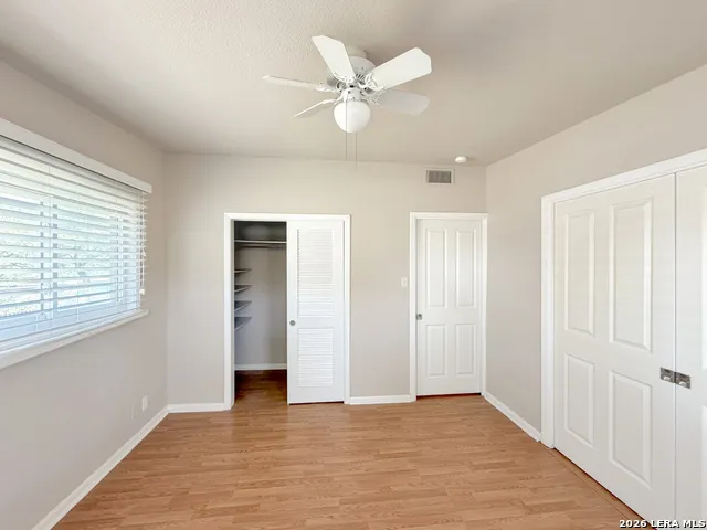 1210 Skyline Canyon Lake, TX 78133