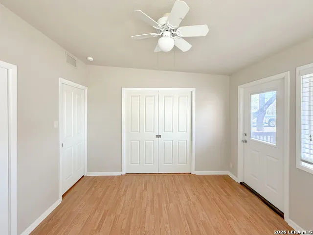 1210 Skyline Canyon Lake, TX 78133
