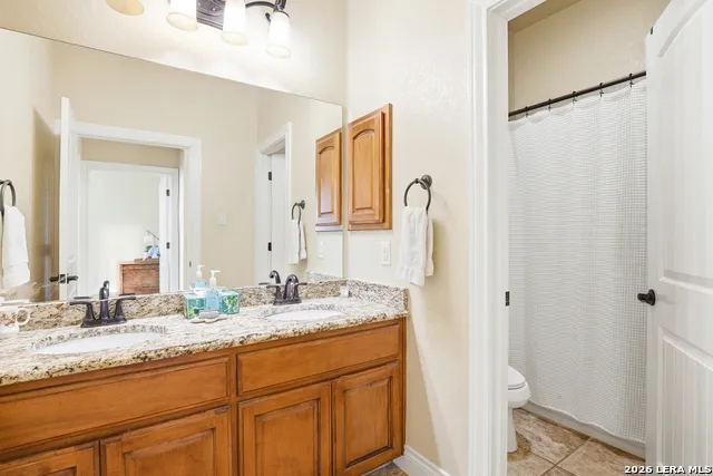 15820 Fm 539 La Vernia, TX 78121