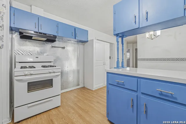 517 Uhland Rd San Marcos, TX 78666