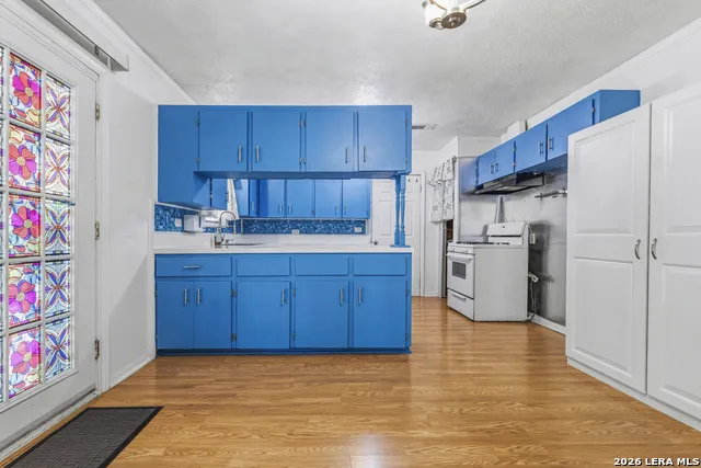 517 Uhland Rd San Marcos, TX 78666