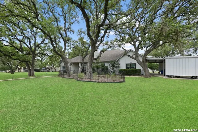 217 Wild Horse Pipe Creek, TX 78063
