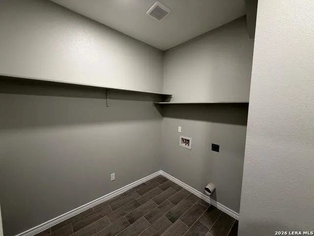 3268 Ethel Dr Eagle Pass, TX 78852