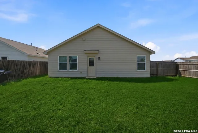 13103 ROSEMARY CV St Hedwig, TX 78152
