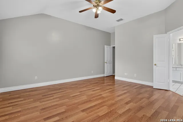 6635 SHADY BEND DR San Antonio, TX 78256