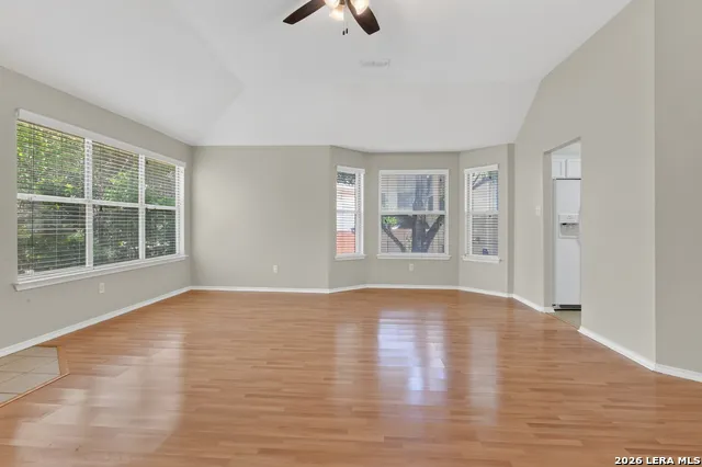 6635 SHADY BEND DR San Antonio, TX 78256