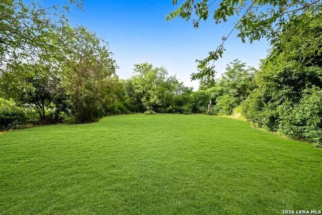 706 W WINNIPEG AVE San Antonio, TX 78225