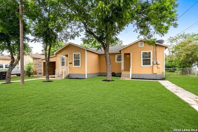 706 W WINNIPEG AVE San Antonio, TX 78225