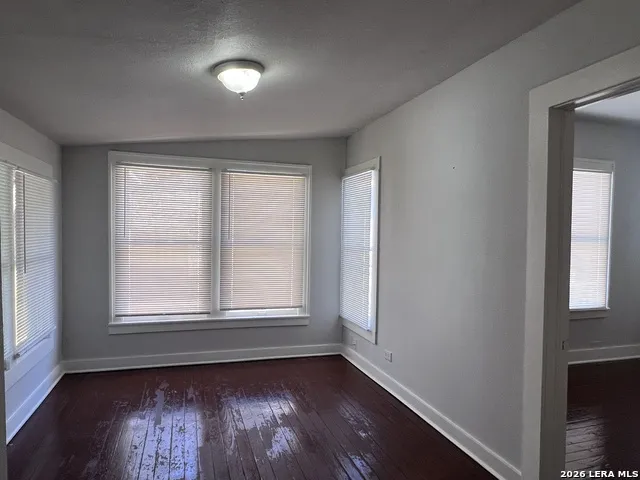 215 Jennings San Antonio, TX 78225