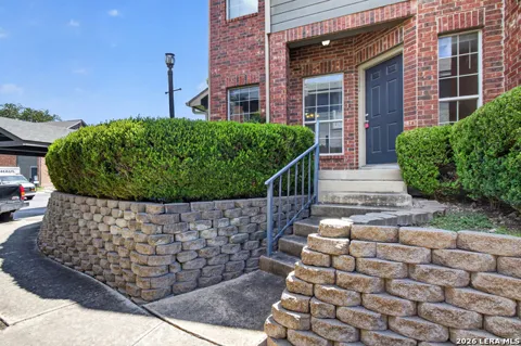 36 CHAPEL HILL CIR #36