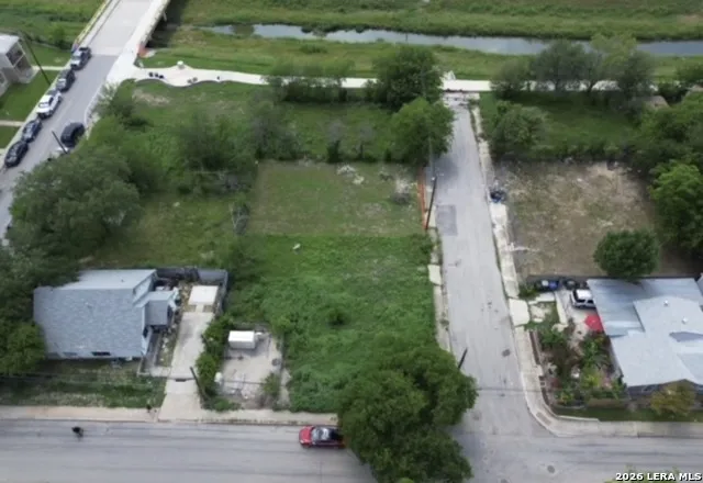 204 Henry San Antonio, TX 78207