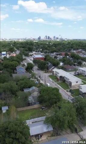 202 Henry San Antonio, TX 78207