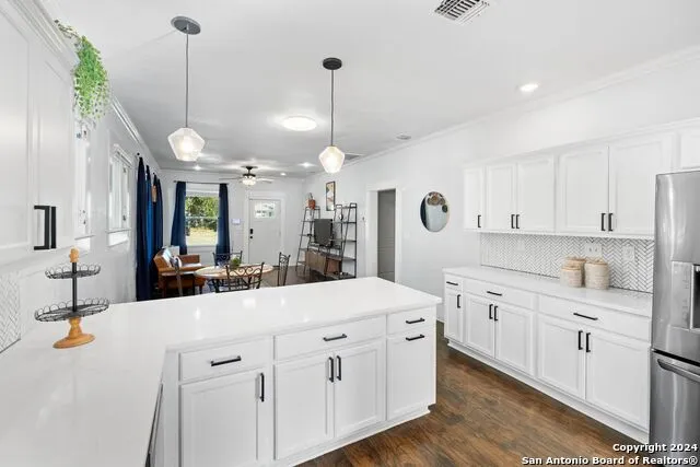 112 HARDING PL San Antonio, TX 78203