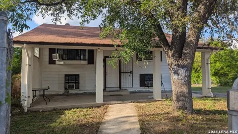213 Earl Unit B
