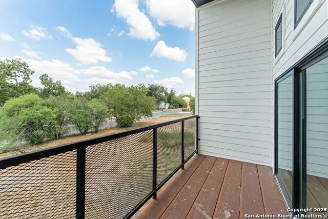 108 Vine St Unit 103 San Antonio, TX 78210