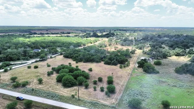 118 Pr Dax Ln Pleasanton, TX 78064