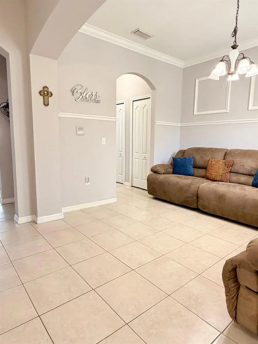 2894 GRASMERE VIEW PARKWAY Kissimmee, FL 34746