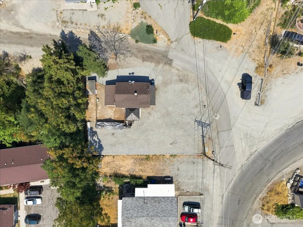 617 Bradley Street Chelan, WA 98816