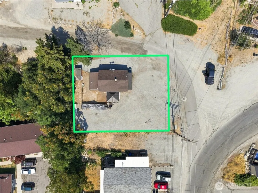 617 Bradley Street Chelan, WA 98816