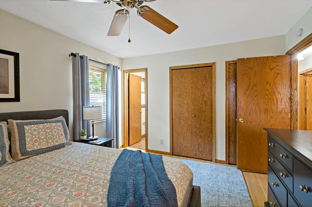 8918 Emerson Avenue S Bloomington, MN 55420