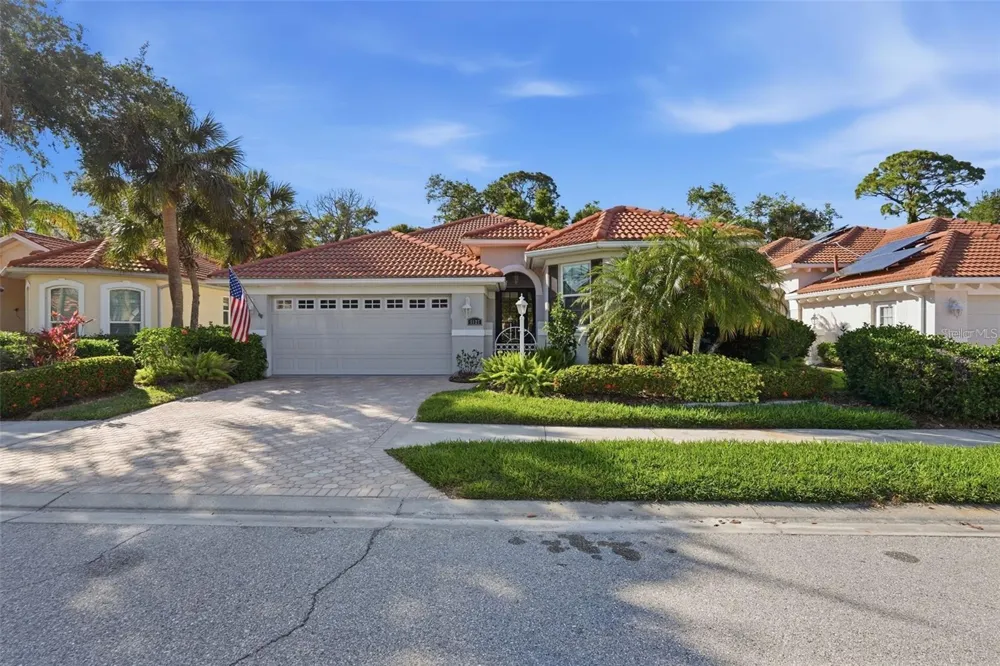 5127 HANGING MOSS LANE Sarasota, FL 34238