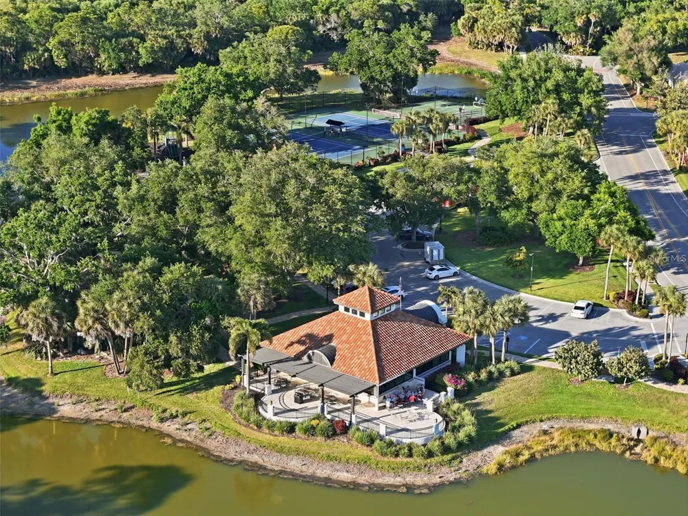 5127 HANGING MOSS LANE Sarasota, FL 34238