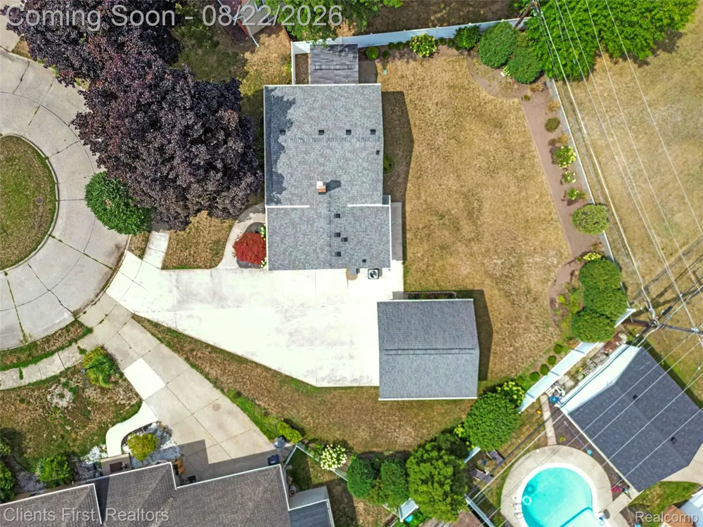 36512 Fairchild Street Westland City, MI 48186