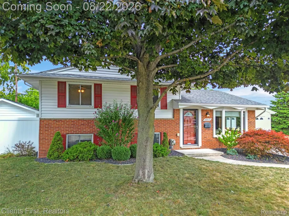 36512 Fairchild Street Westland City, MI 48186