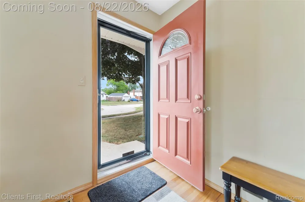 36512 Fairchild Street Westland City, MI 48186