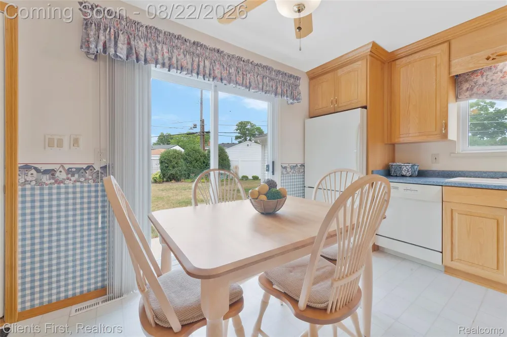 36512 Fairchild Street Westland City, MI 48186