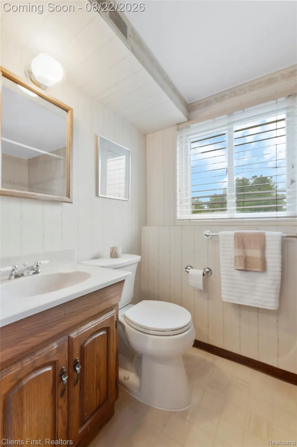 36512 Fairchild Street Westland City, MI 48186