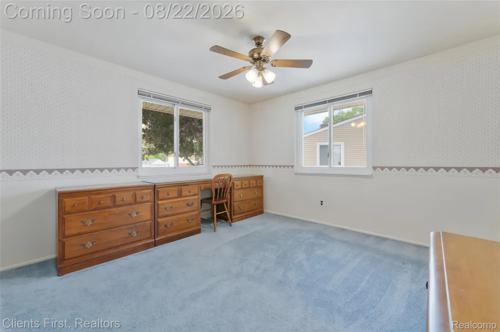 36512 Fairchild Street Westland City, MI 48186
