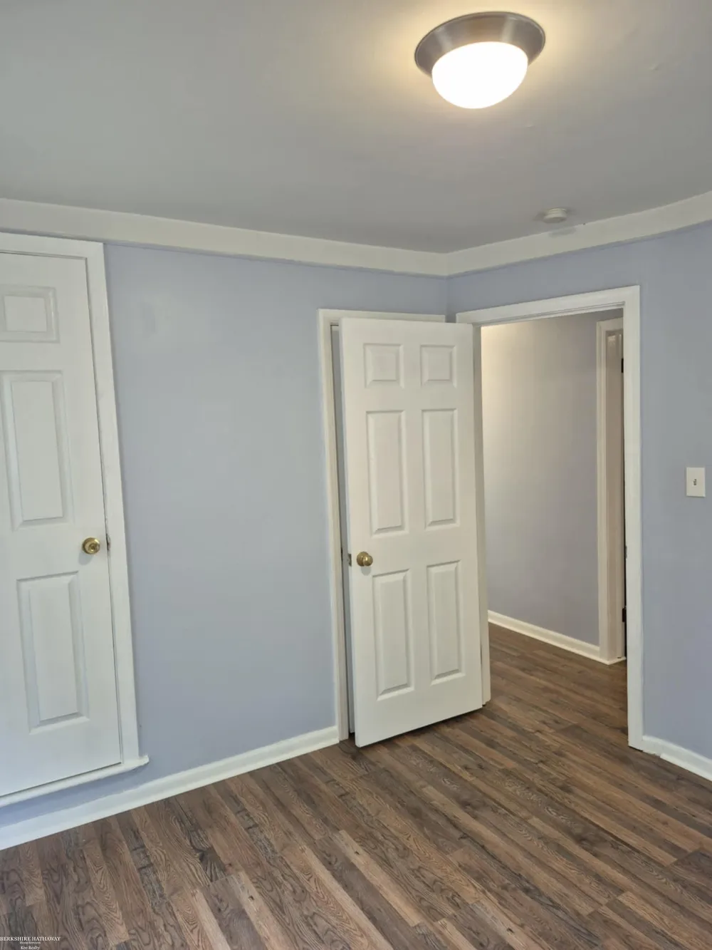 20585 Anita Road Harper Woods City, MI 48225