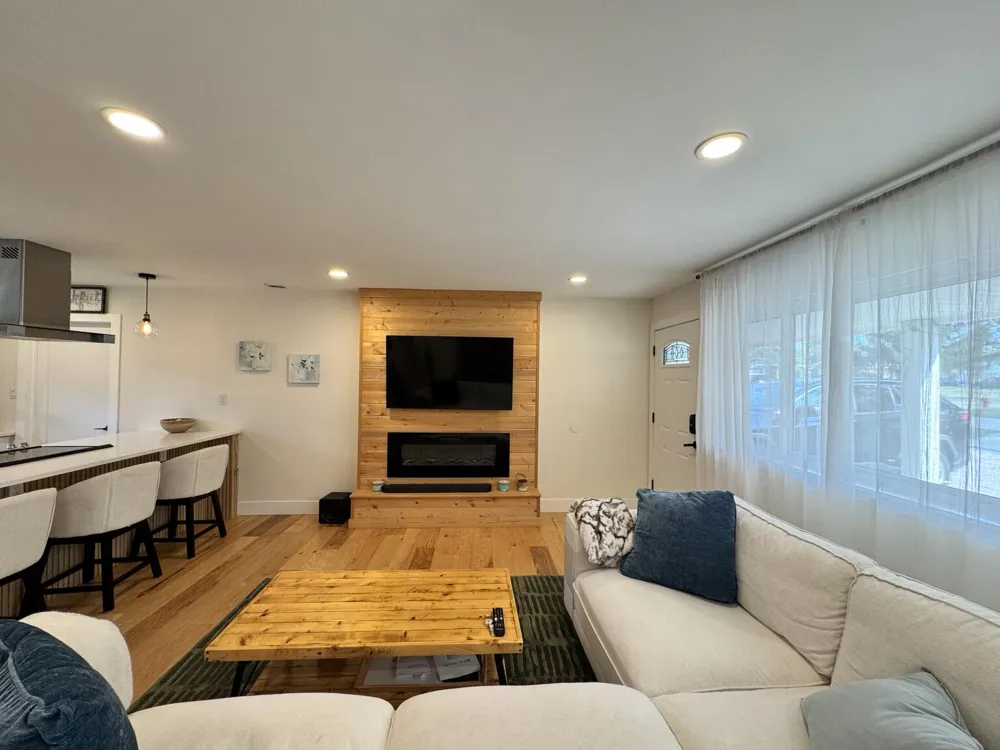 2380 Walce Drive West Bloomfield, MI 48324