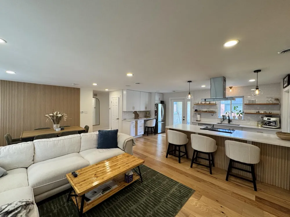 2380 Walce Drive West Bloomfield, MI 48324