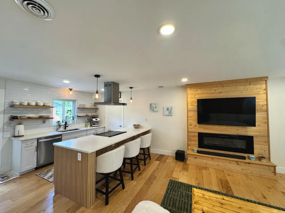 2380 Walce Drive West Bloomfield, MI 48324
