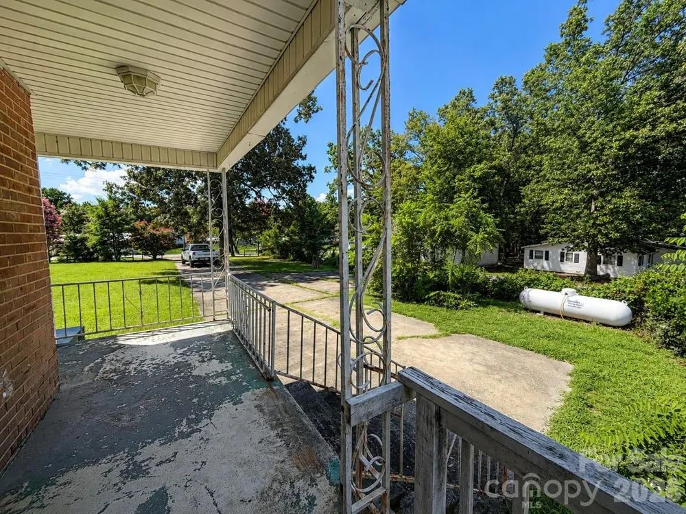 3527 Gastonia Highway Lincolnton, NC 28092